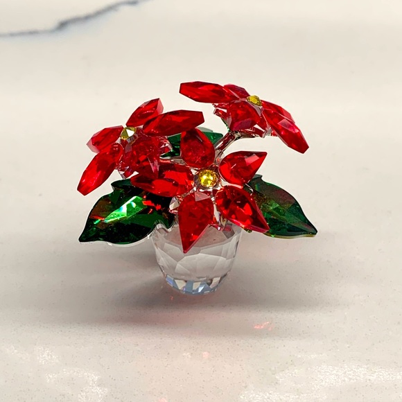 Swarovski Other - Swarovski Small Poinsettia 5291023